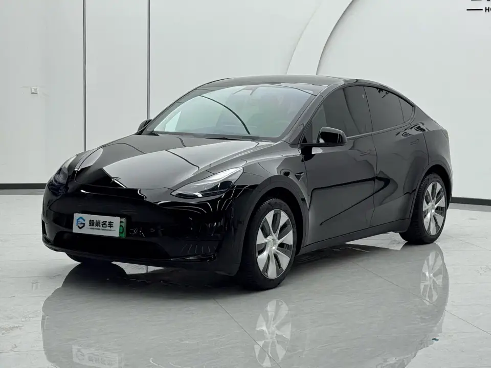 Tesla Model Y Rear-Wheel Drive Edition 2023
