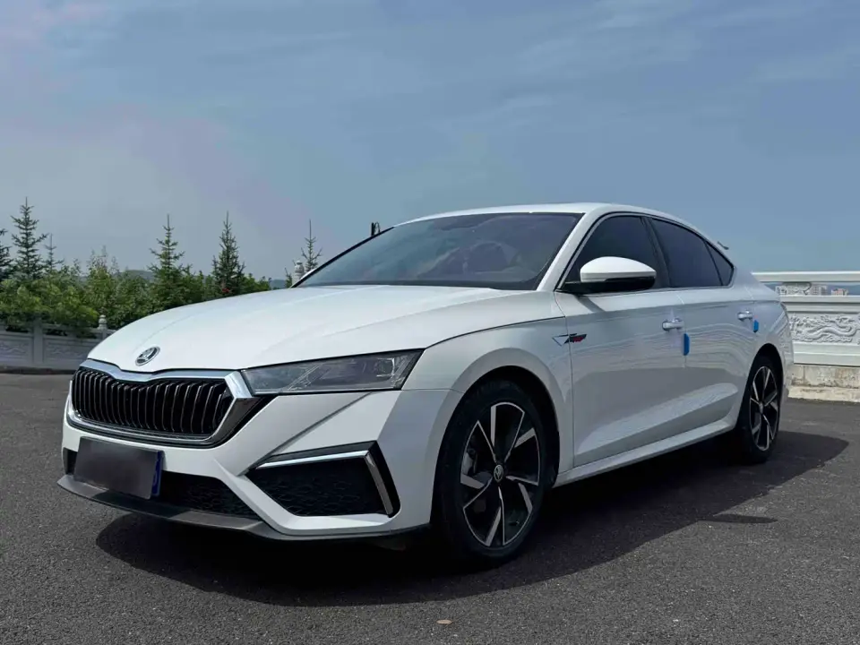 Skoda Octavia PRO TSI280 Premium Edition 2023