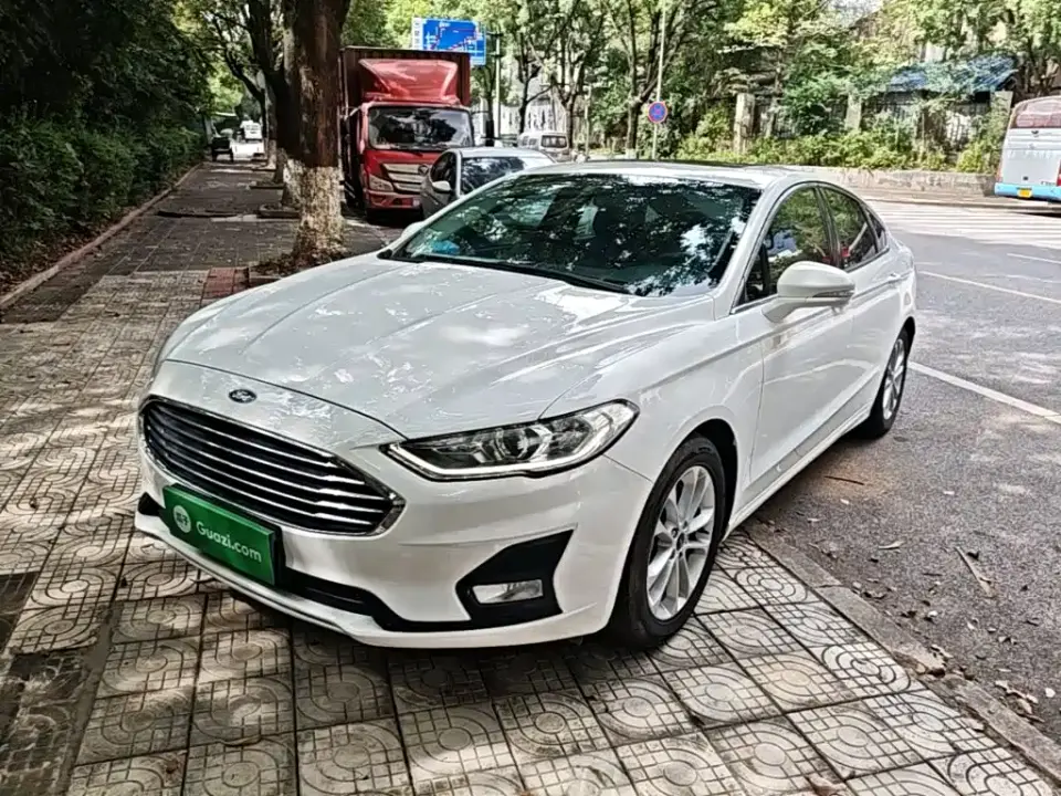 Ford Mondeo EcoBoost 180 Fashion 2021