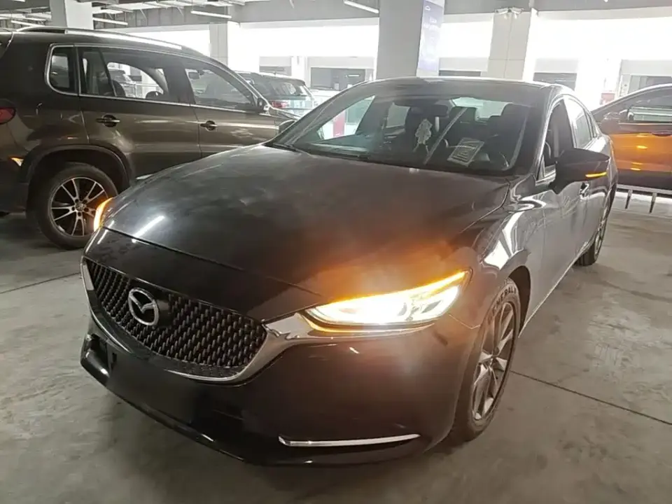 Mazda Atenza 2.0L Skyactiv Luxury 2021