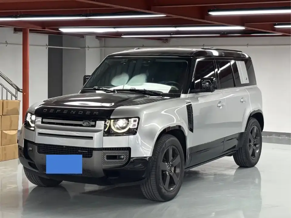 Land Rover Defender 110 P400 X-DYNAMIC HSE 2022