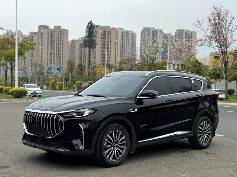 Jetour X70 PLUS 1.6T DCT Champion 5-seater 2024