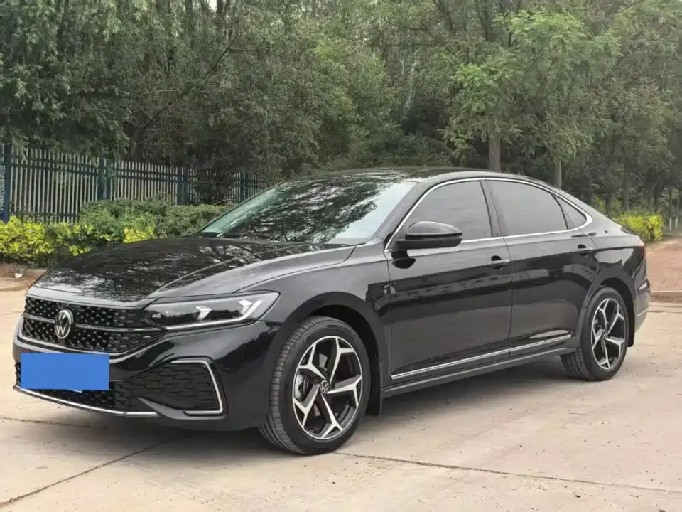 Volkswagen Passat Outstanding 380TSI Dragon Soaring Edition 2026