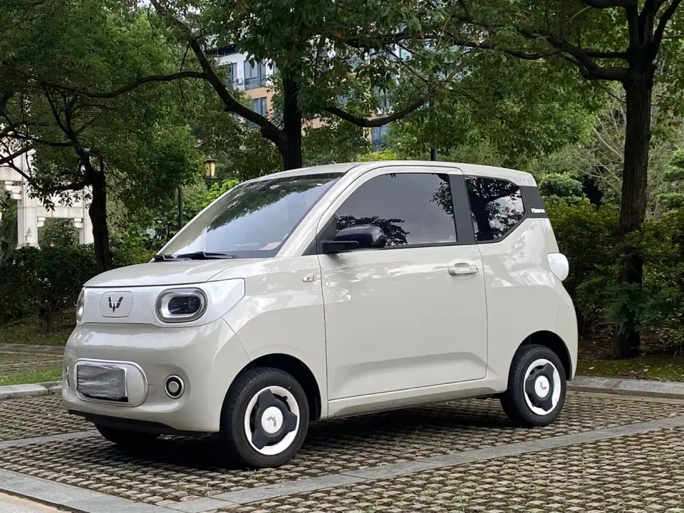 Wuling Motors Hongguang MINIEV 3rd Generation 215km Youth Edition 2024