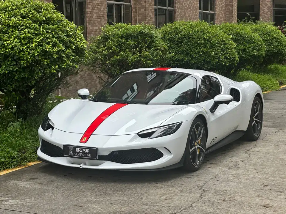 Ferrari 296 3.0T V6 GTS 2025