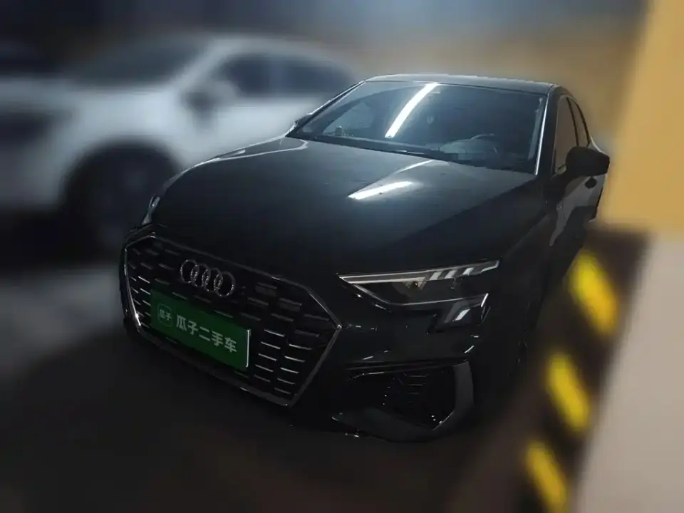Audi A3 Facelift Sportback 35 TFSI Fashion Sport 2024