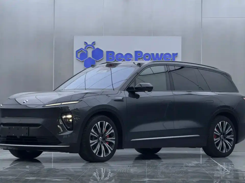 NIO ES8 75kWh Executive Edition 2023