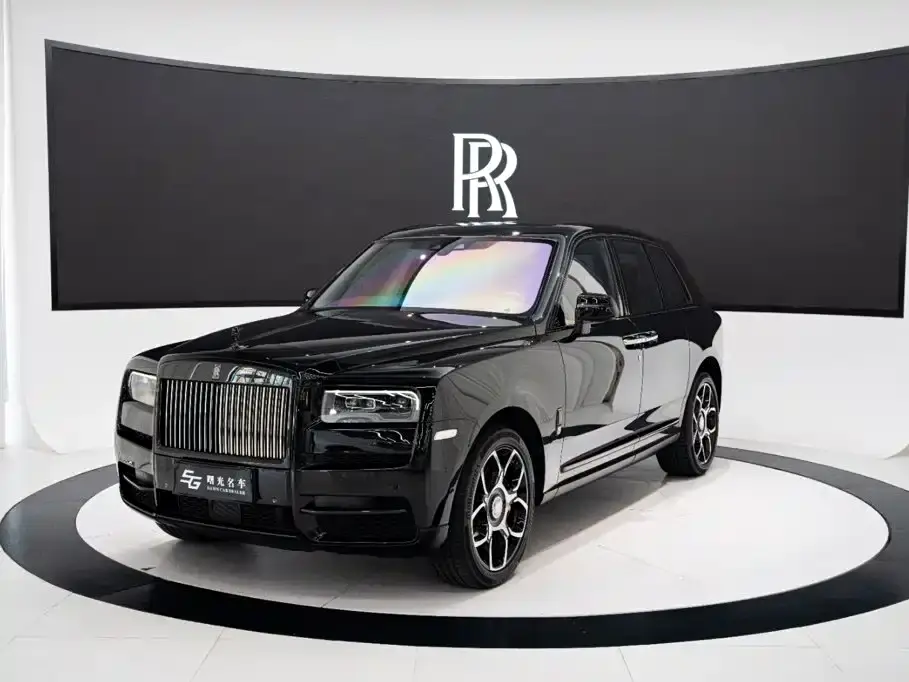 Rolls-Royce Cullinan Black Badge 2021