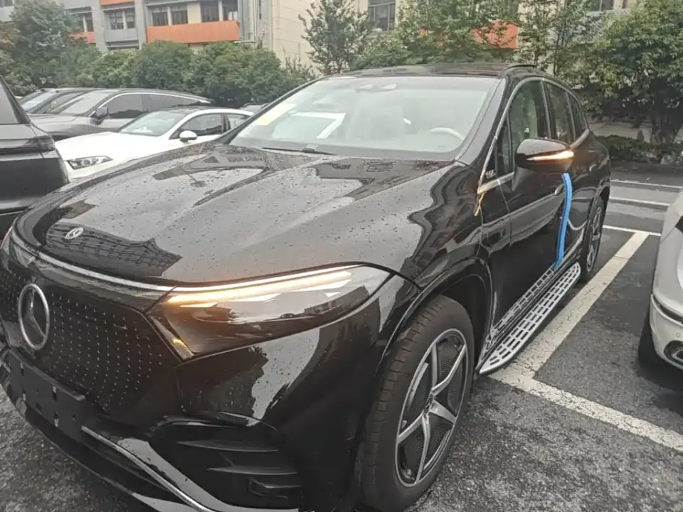 Mercedes-Benz EQS SUV Model 500 4MATIC 2026
