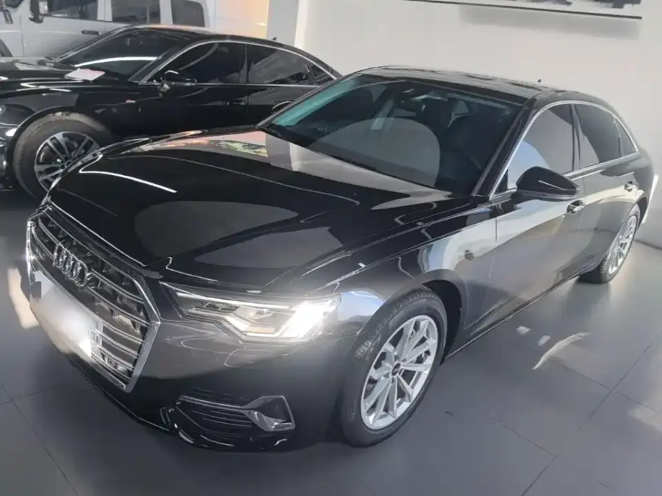 Audi A6L 40 TFSI Luxury Elegance 2023