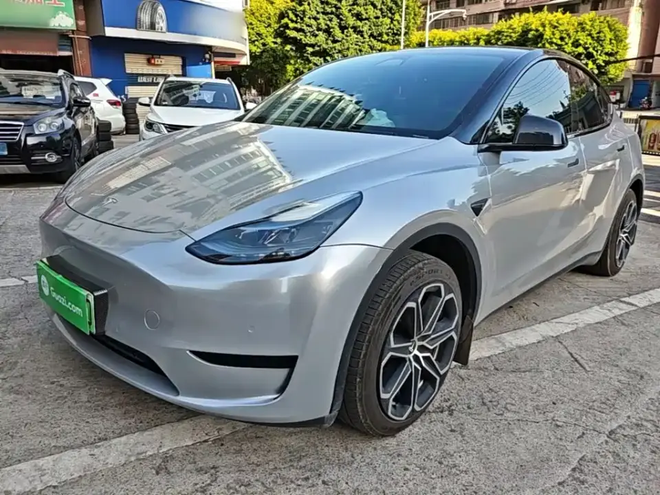 Tesla Model Y Facelift Rear-Wheel Drive Version 2023
