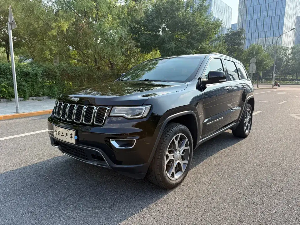 Jeep Grand Cherokee (Import) 3.0L Elite Navigation Edition 2020