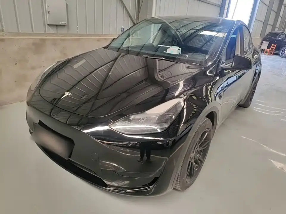 Tesla Model Y Facelift Rear-Wheel Drive Version 2023