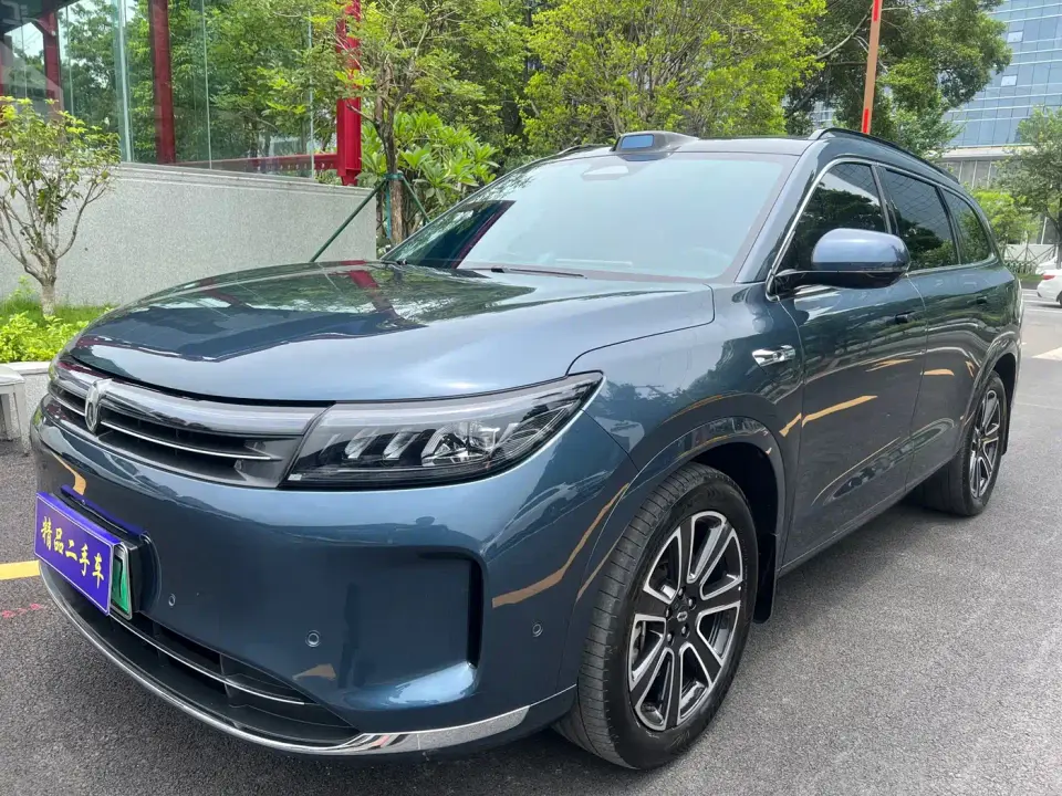 AITO Wenjie AITO M7 1.5T Smart Drive RWD Ultra 5-seater 2024