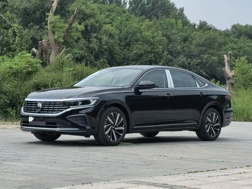 Volkswagen Passat Outstanding 330TSI Elite Edition 2026