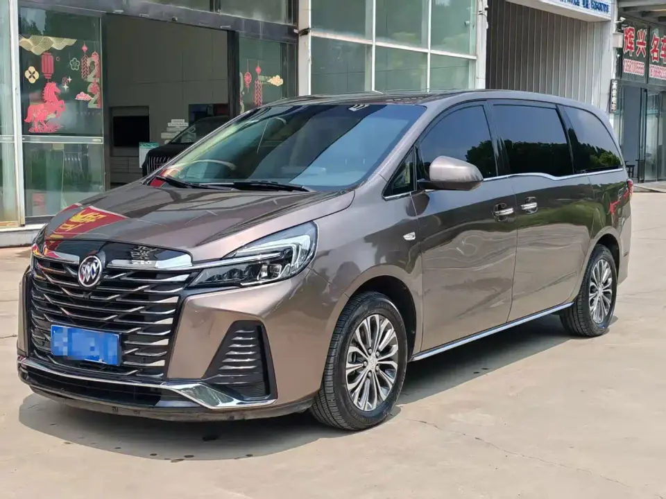 Buick GL8 Land Business Class 652T Smart Luxury 2023