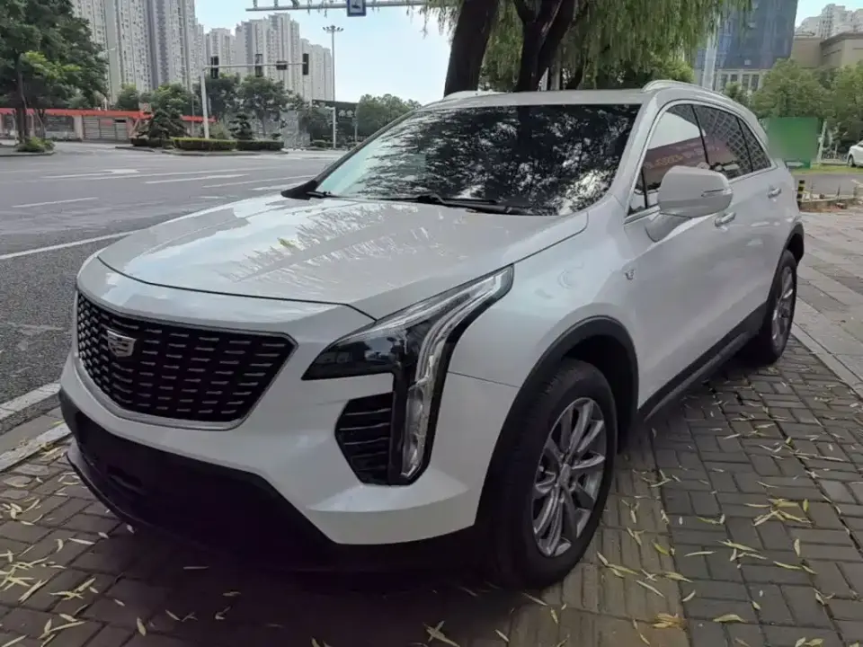 Cadillac XT4 Model 28T 2WD Technology 2019