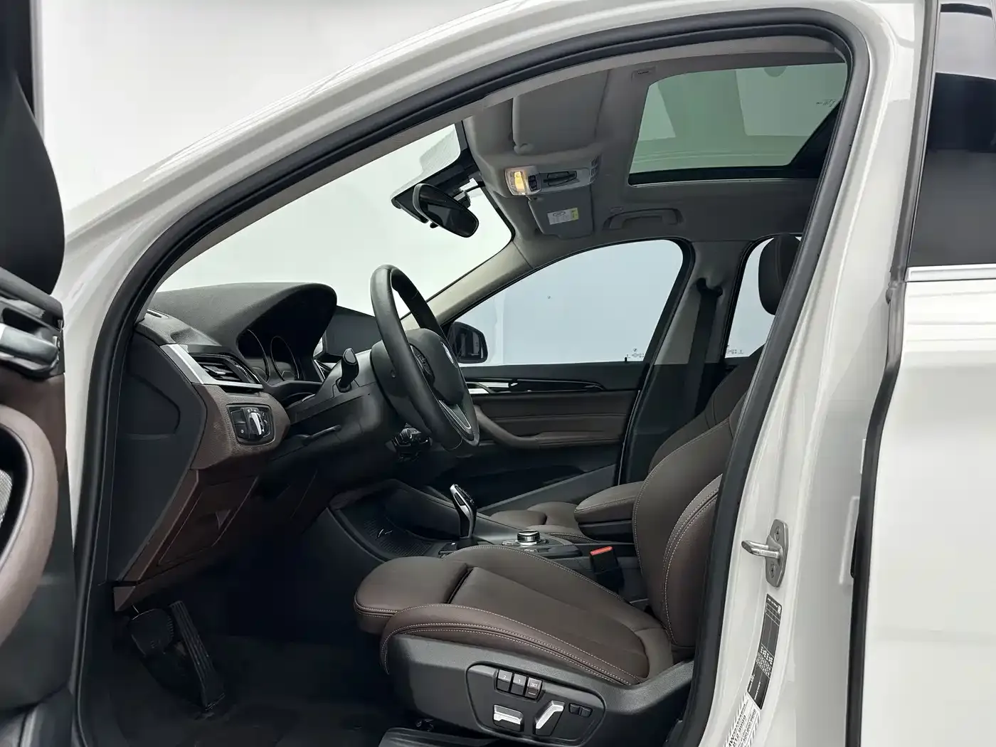 BMW X1 sDrive20Li Fashion 2023 — фото 5