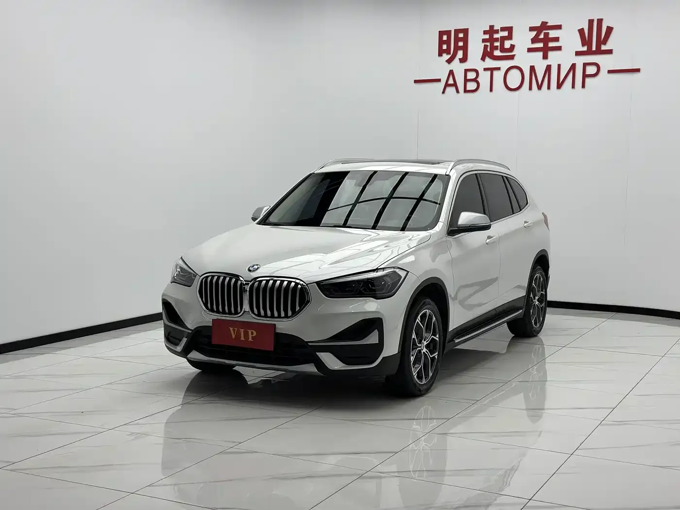 BMW X1 sDrive20Li Fashion 2023 — фото 4
