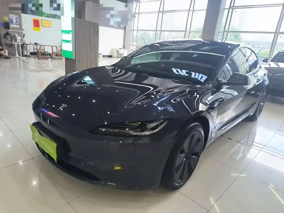 Tesla Model 3 Long Range All-Wheel Drive 2024