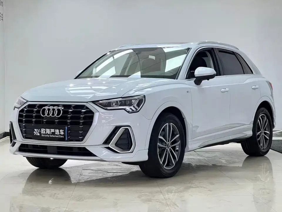 Audi Q3 35 TFSI Progressive Dynamic (1.4T) 2023