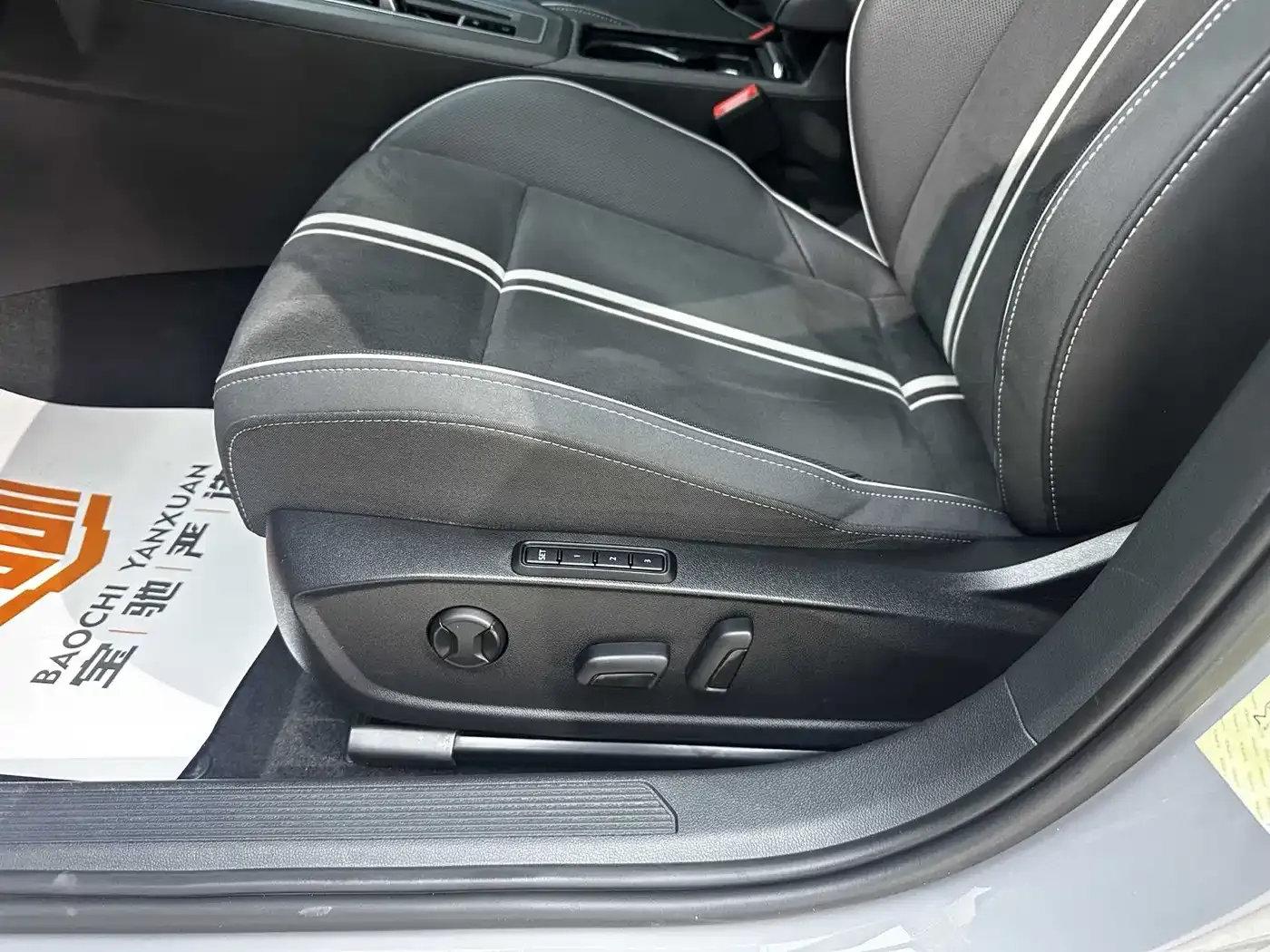 Volkswagen Golf 280TSI DSG R-Line 2022 — фото 7