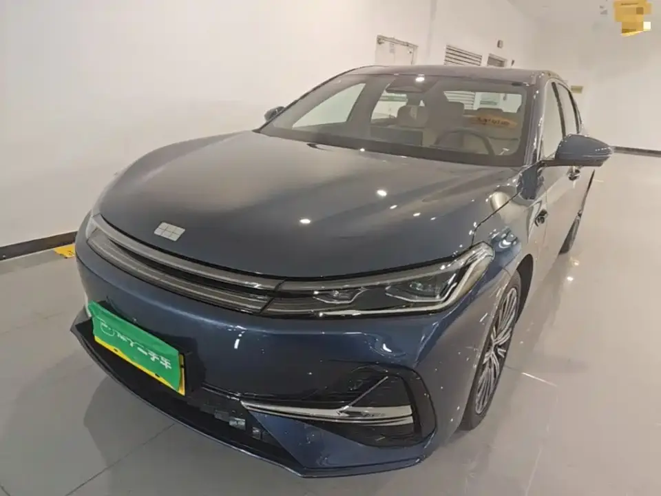 Geely Galaxy Galaxy A7 EM-i 2025