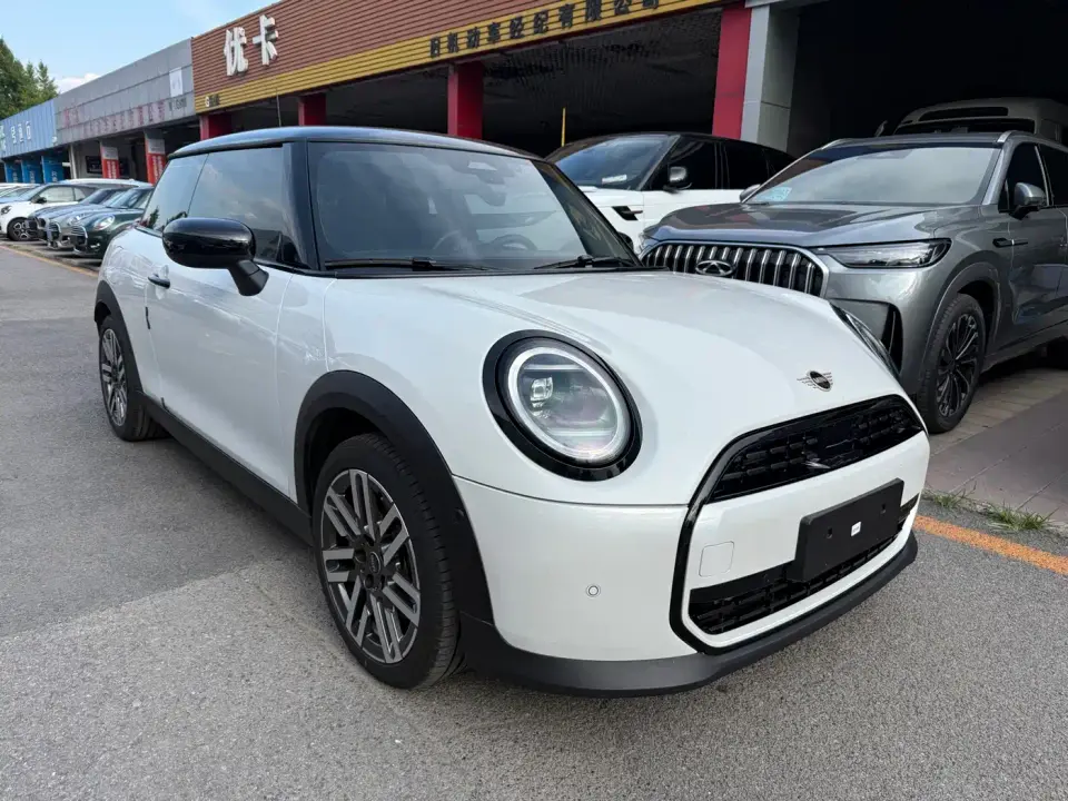 Mini MINI 1.5T COOPER Classic 2026
