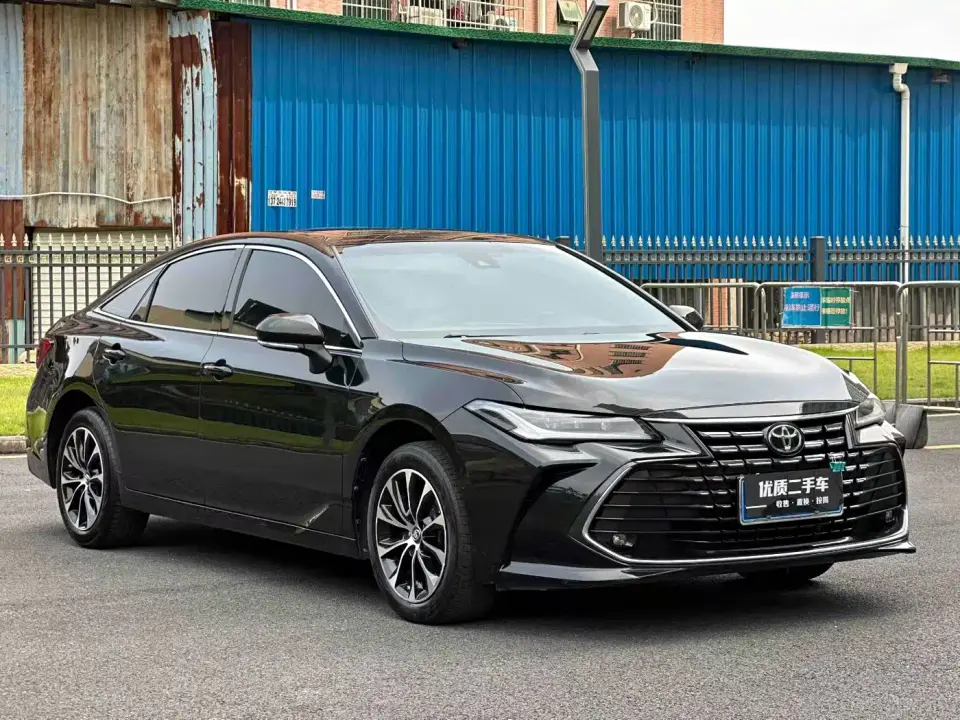 Toyota Avalon 2.0L Premium Selection 2023