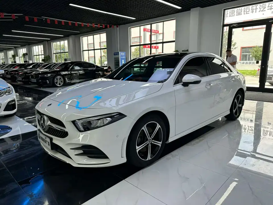 Mercedes-Benz A-Class A 200 L Sport Sedan Style 2022