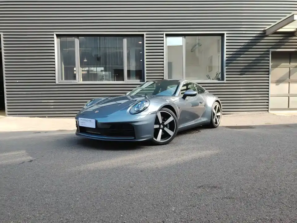 Porsche 911 Carrera 3.0T 2026