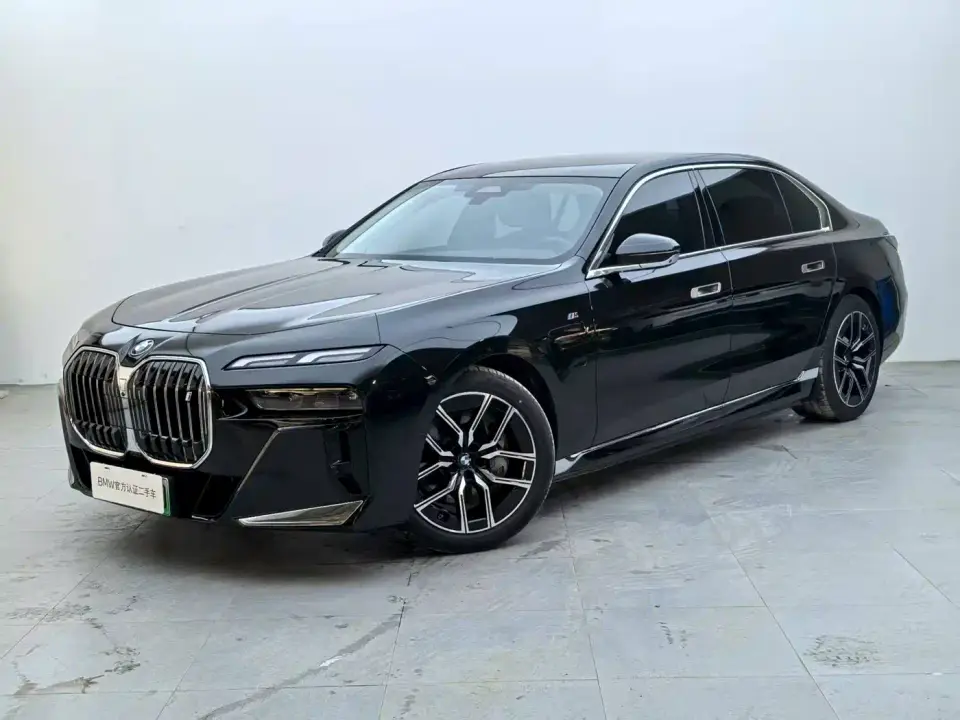 BMW i7 eDrive50L Leading M Sport Package 2025