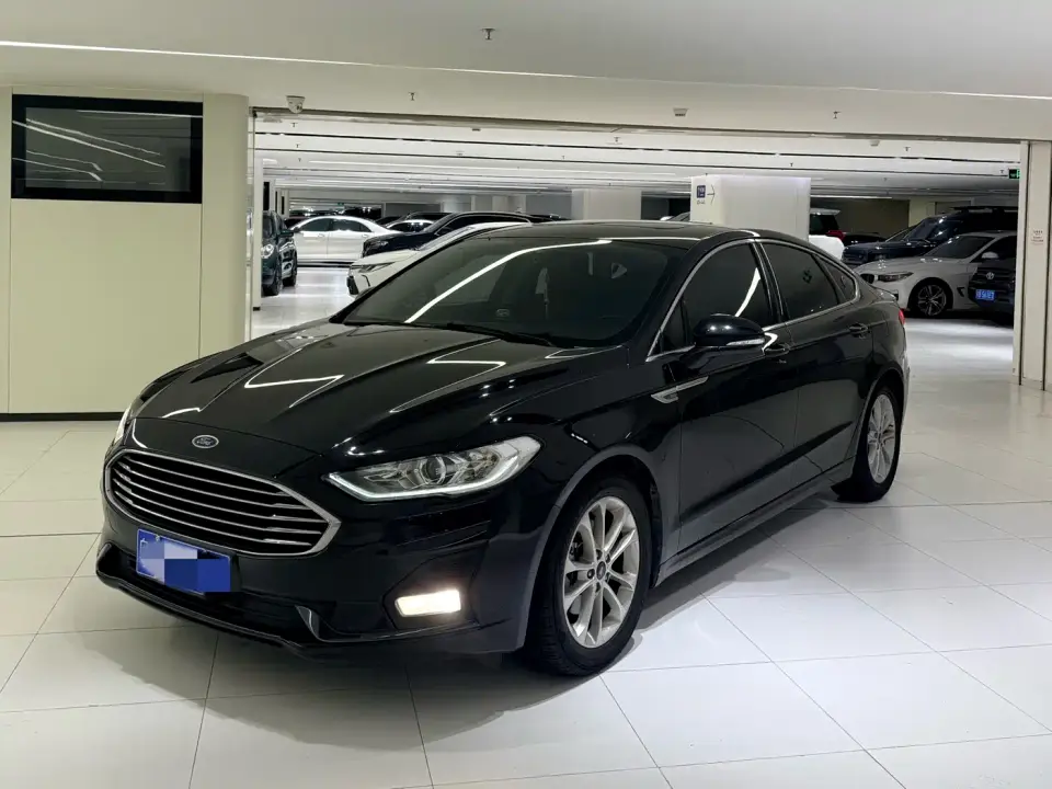 Ford Mondeo EcoBoost 180 Fashion 2021