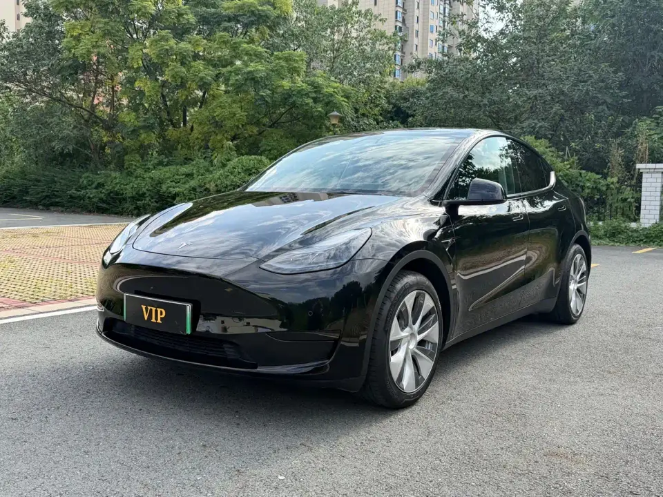 Tesla Model Y Facelift Rear-Wheel Drive Version 2023