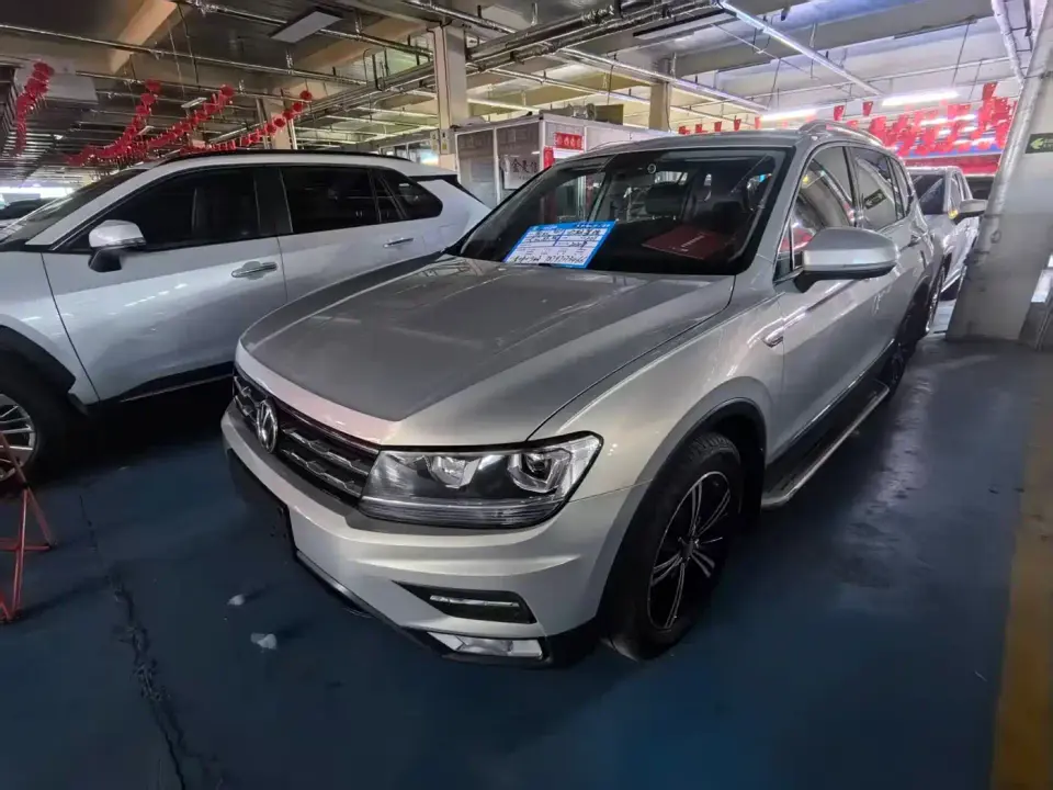 Volkswagen Tiguan L 330TSI Automatic 2WD Panorama Comfort Edition China VI 2020