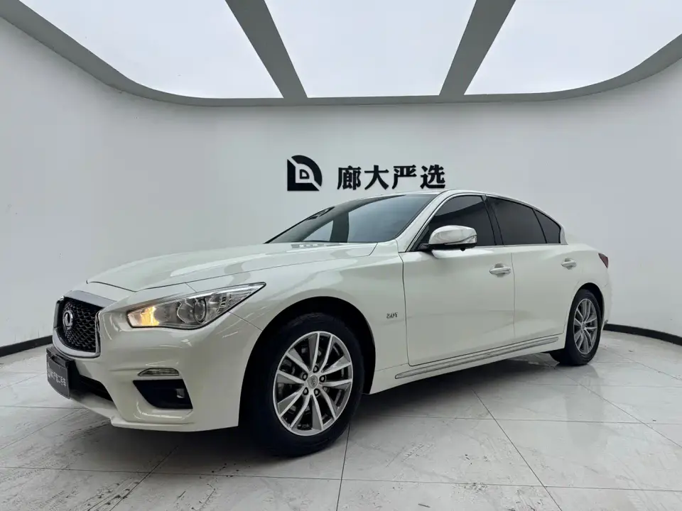 Infiniti Q50L 2.0T Comfort Edition 2023