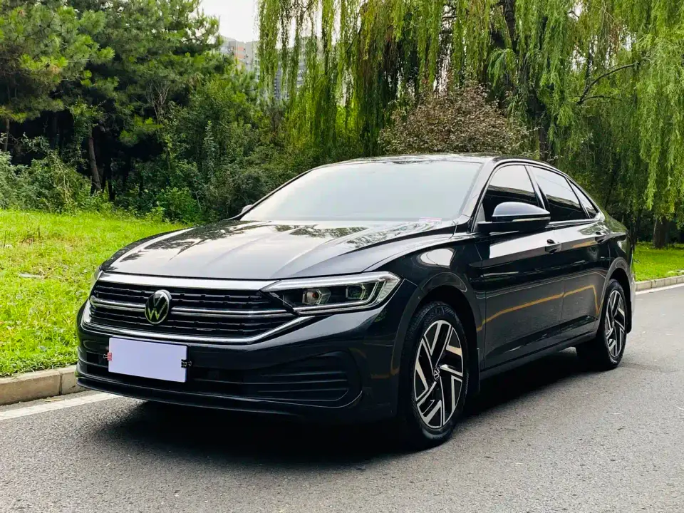 Volkswagen Sagitar 300TSI DSG Surpass Edition 2026