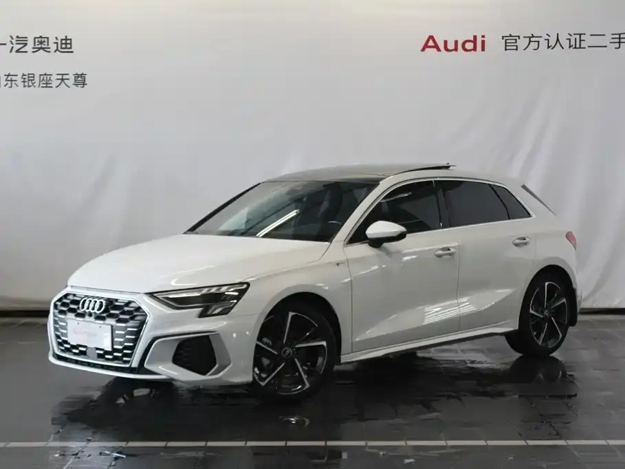 Audi A3 Facelift Sportback 35 TFSI Fashion Sport 2024
