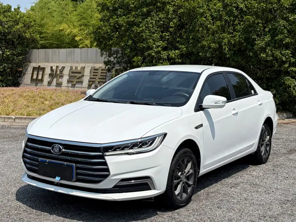 BYD Qin 1.5L Automatic Luxury Edition 2021