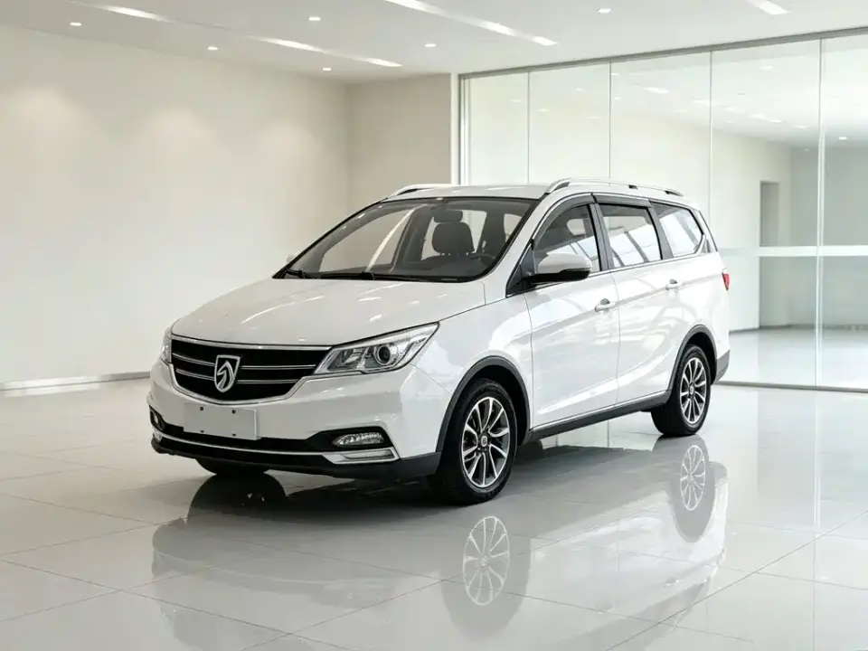 Baojun 730 1.5T CVT Fashion 7-Seater China V 2019