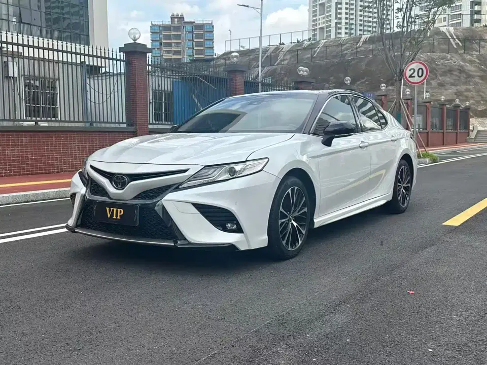 Toyota Camry 2.5S Stylish (China V) 2019