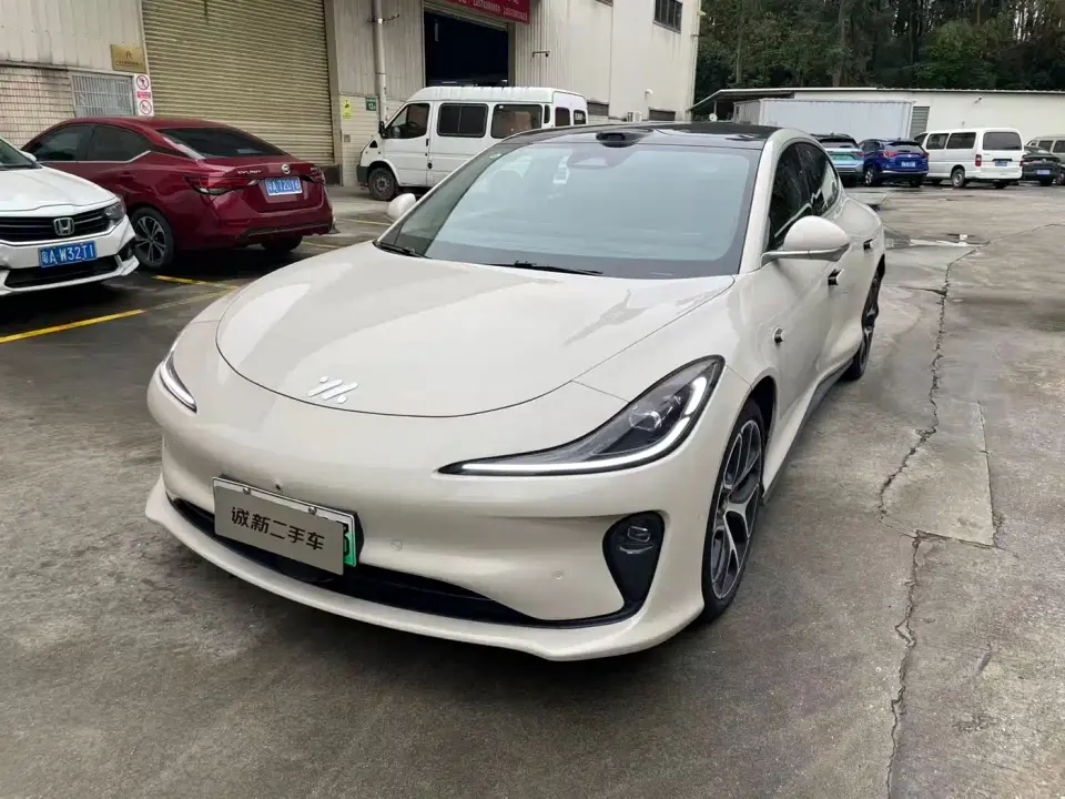 IM Motors IM L6 Ultra 2025