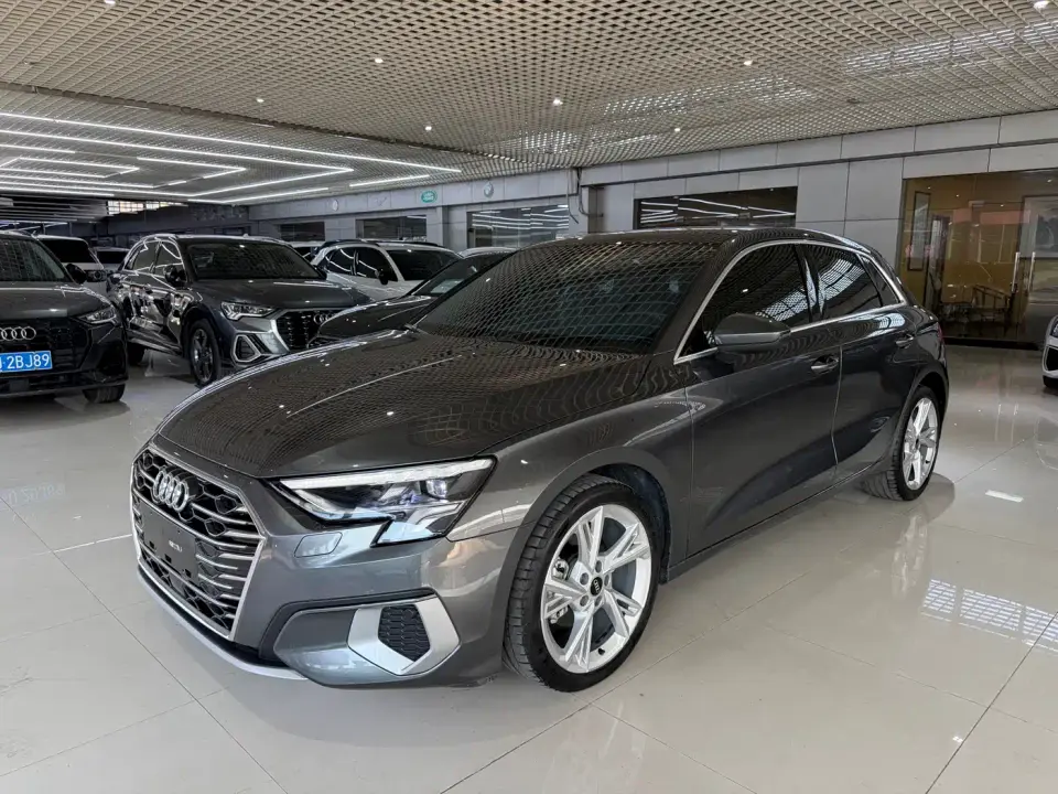 Audi A3 Facelift Sportback 35 TFSI Fashion Elegance 2023
