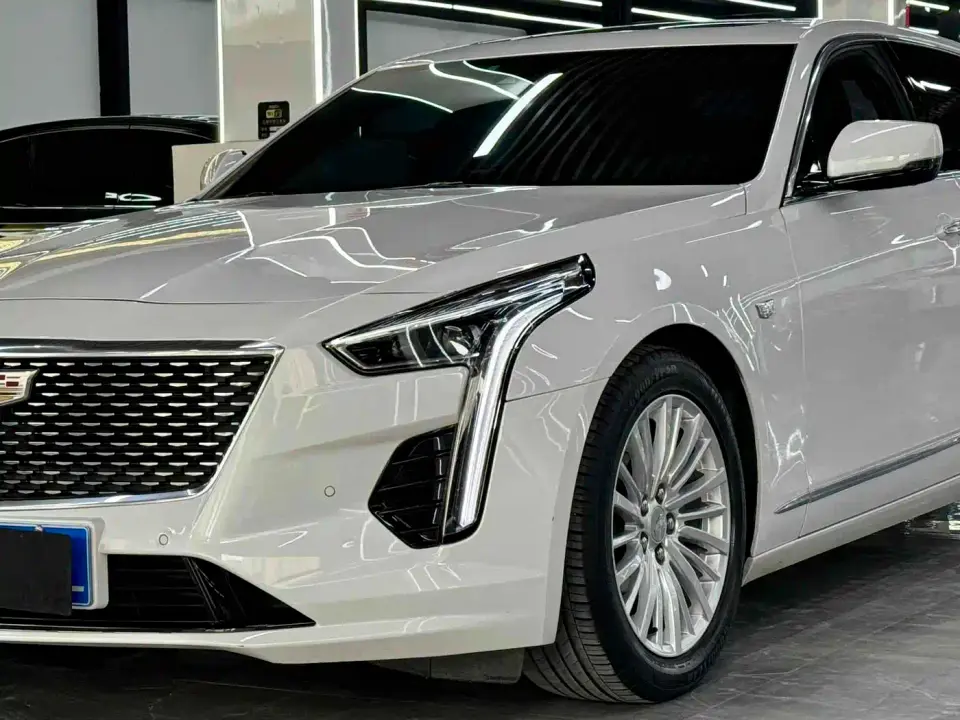 Cadillac CT6 28T Luxury 2022