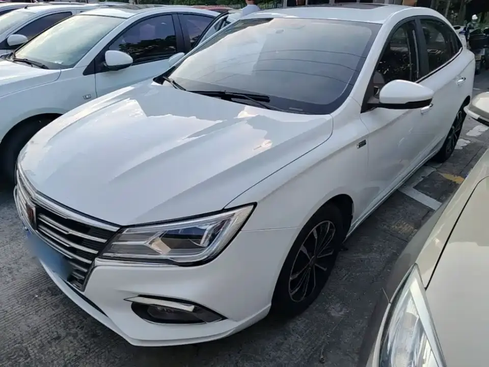 Roewe i5 1.5L Manual 4G Connected Premium Flagship Edition 2020