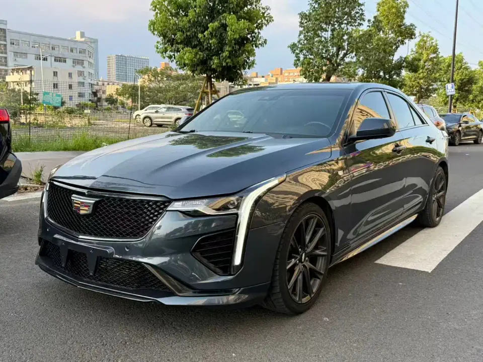 Cadillac CT4 28T Premium Edition 2021