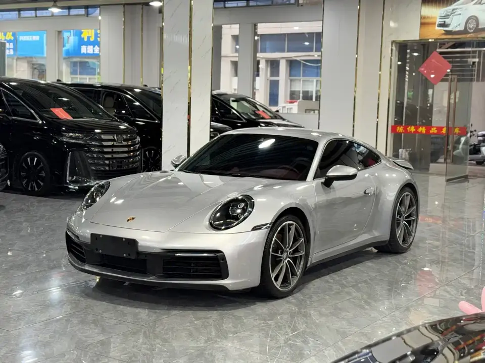 Porsche 911 Carrera 3.0T 2023