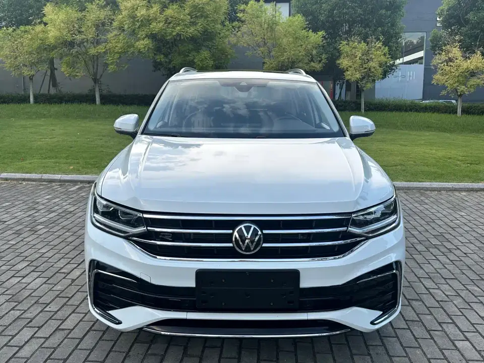 Volkswagen Tiguan L Facelift 330TSI Auto FWD R-Line Premium 2023