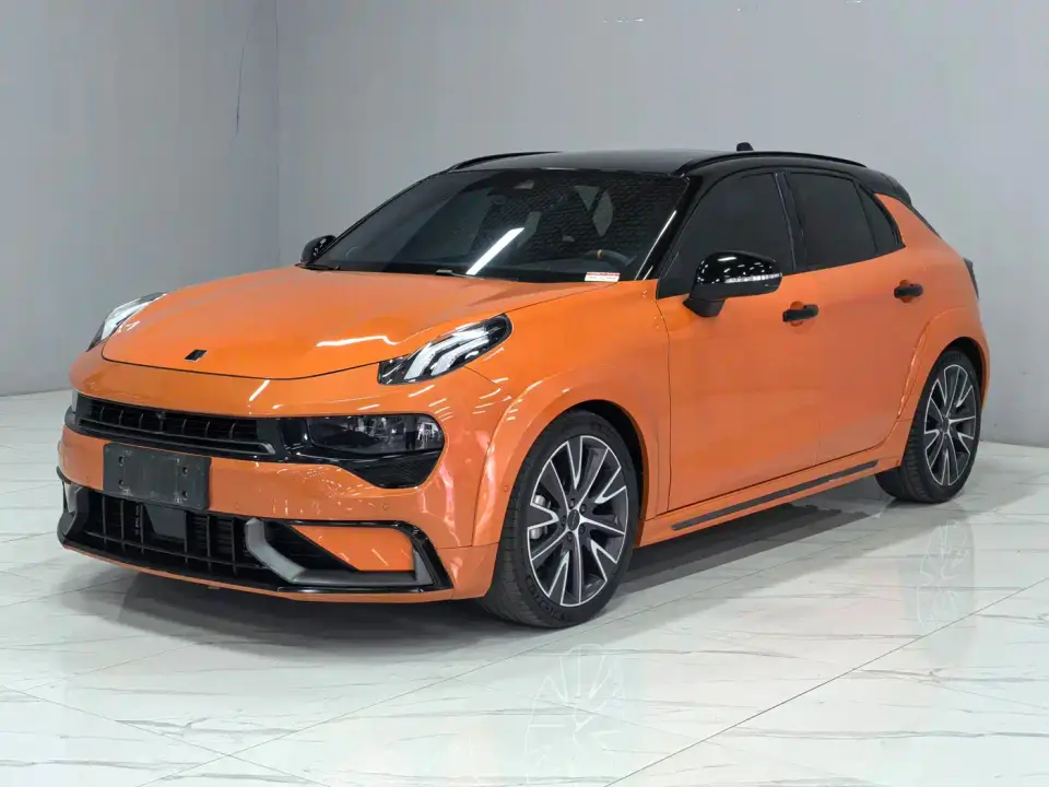 Lynk & Co 02 Hatchback 2.0TD Halo 2021