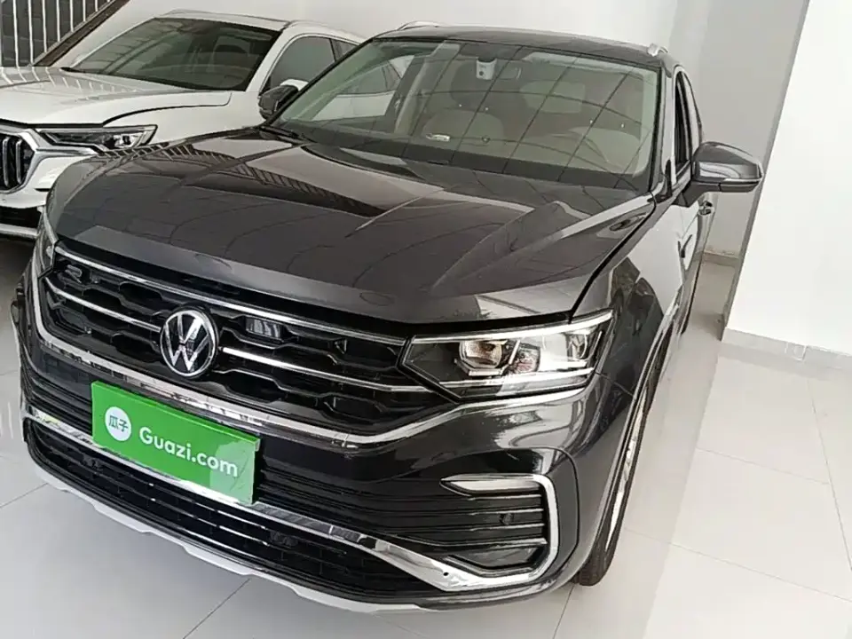 Volkswagen Tayron X 330TSI 2WD Premium Smart Edition 2021